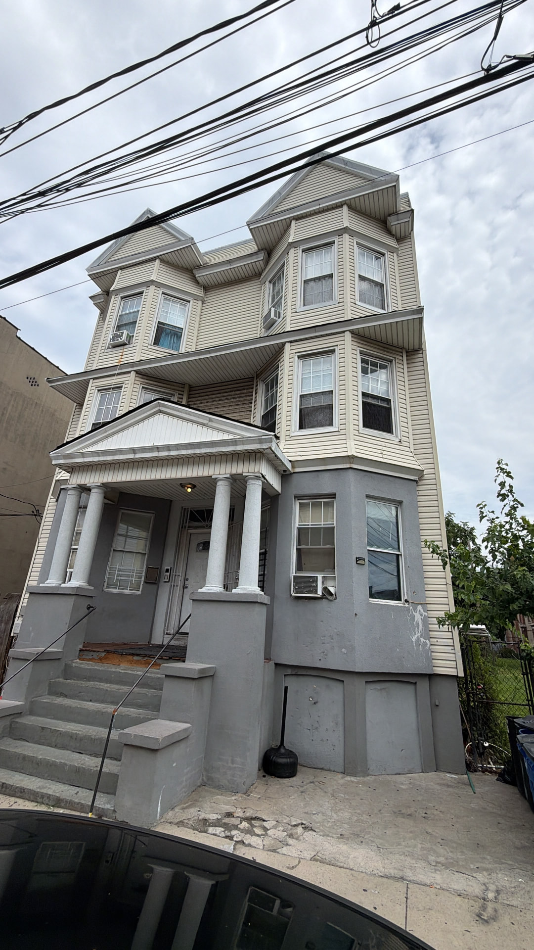 Front elevation of 286 Forrest St, Jersey City